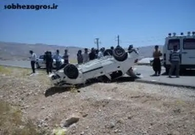واژگونی یک دستگاه پژو ۲۰۶ در جاده دشتروم - بابا میدان