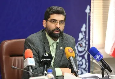 امضای تفاهم‌نامه تولید اتوبوس و مینی‌بوس ایران خودرو دیزل با شهرداری تهران / تولید 10 هزار خودروی سنگین تجاری و سنگین در سال 99