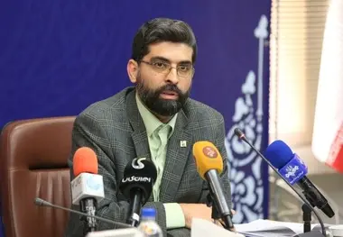 امضای تفاهم‌نامه تولید اتوبوس و مینی‌بوس ایران خودرو دیزل با شهرداری تهران / تولید 10 هزار خودروی سنگین تجاری و سنگین در سال 99