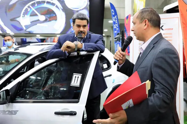 سیر خودروهای ایرانی از جاده های ونزوئلا تا خیابان های مسکو!