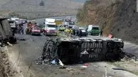 واژگونی اتوبوس در شهرستان پاسارگاد/افزایش تعداد مصدومان 