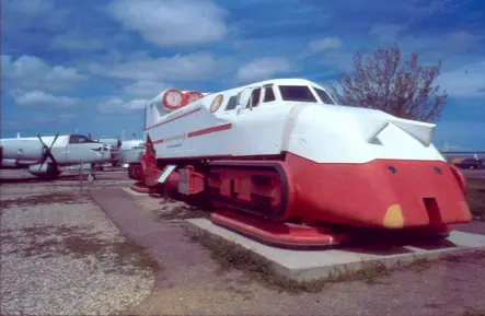 Hovertrain؛ قطار راکتی (5)