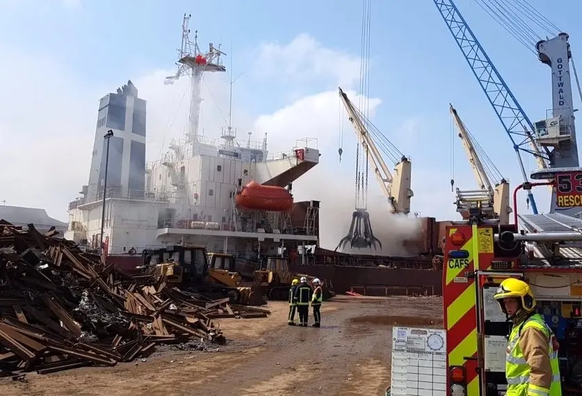 Fire Hits Bulker in Port of Southampton