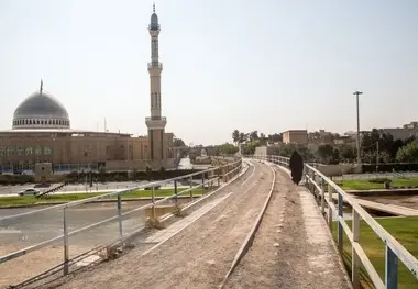 پل راه آهن منطقه مصلای قم در اختیار عابران قرار می گیرد