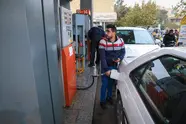 کاهش موقت سهمیه کارت سوخت‌ ها به 20 لیتر در تهران