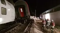 خروج قطار مسافری از ریل در اتریش