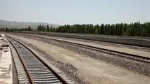 بازدید وزیر راه و شهرسازی از راه آهن خواف-هرات و اتصال دوغارون به شبکه ریلی

