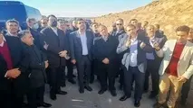 وزیر راه وشهرسازی از محور یزد- طبس بازدید کرد 