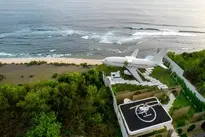 گردشگری ساحلی در اندونزی با بوئینگ 737 + عکس