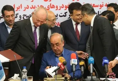 در حاشیه معاهده سه جانبه رنو، ایدرو و هولدینگ ناصح