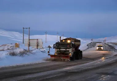 اجرای عملیات برفروبی ۶۸ هزار کیلومتر در جاده‌ های کشور 
