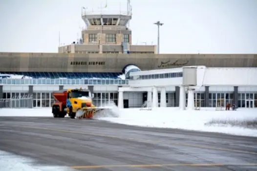 لغو دو پرواز فرودگاه اردبیل به دلیل بارش برف