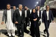 وزیر راه و شهرسازی وارد فرودگاه بین المللی شهدای زاهدان شد 