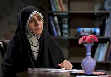 اظهارات عجیب مجری تلویزیون: هر کسی مثل من فکر نمی‌کند، جمع کند و از ایران برود! 