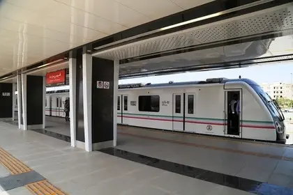 گزارش تصویری| سیر آزمایشی قطار ملی مترو در امتداد خط یک شبکه مترو تهران