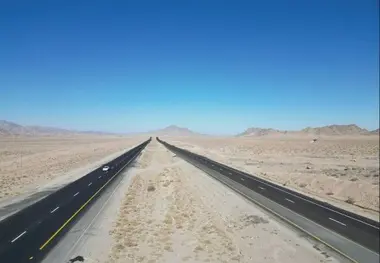 ۱۷ کیلومتر از محور بمپور–دلگان دوبانده می‌ شود 