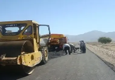 تردد مردم روستای زاهدمحمود لار از مسیر آسفالته برای اولین بار
