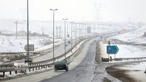 بارش برف و باران در جاده های ۷ استان/ تردد برون شهری ۱۳ درصد افزایش یافت