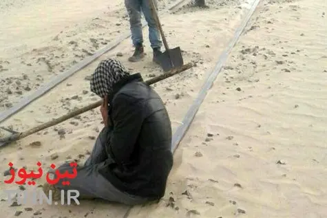 ◄ گزارش تصویری پاکسازی خطوط ریلی از شن از سوی کارکنان تراورس