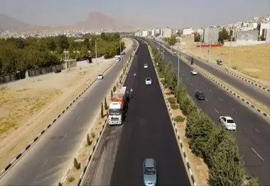  نخستین اجرای اسلاری سیل در شیراز / صرفه‌جویی ۷۵ درصدی در هزینه آسفالت