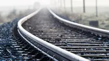 فیلم| فرآیند ریل گذاری راه آهن پرسرعت  در خطوط بدون بالاست