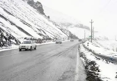 تردد روان در محورهای چالوس، فیروزکوه و آزادراه تهران شمال