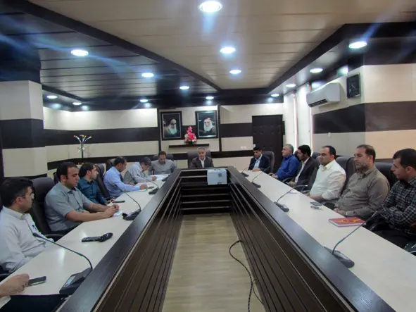 برگزاری جلسه ایمنی، بهداشت و محیط زیست (hsi)  در اداره کل راه وشهرسازی استان ایلام