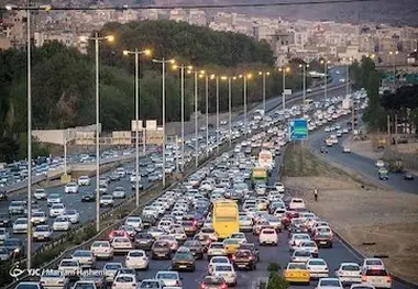 ترافیک سنگین در آزادراه قزوین کرج تهران و آزادراه ساوه تهران 