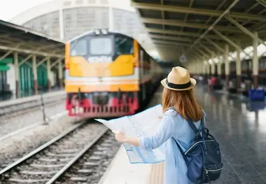 این وسایل را در سفرهای ریلی همراه نداشته باشید!
