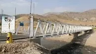 پل شهدای ارتش شهرستان لرستان زیر بار ترافیک 