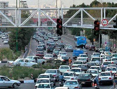 ترافیک سنگین در بزرگراه‌های تهران در نخستین روز مهر 96
