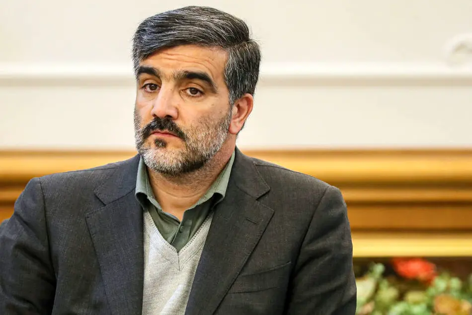 آیین نامه دولتی حق بیمه رانندگان ناوگان حمل ونقل کالا به زودی اصلاح می شود+فیلم