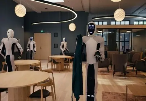 فیلم | جدیدترین فیلم از خانه داری ربات ایو!