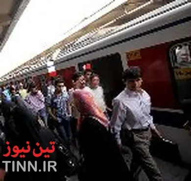 حضور میلیونی نمازگزاران در نماز عید فطر با خدمات رایگان اتوبوسرانی و مترو