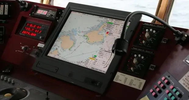 AMSA: How to identify official nautical charts