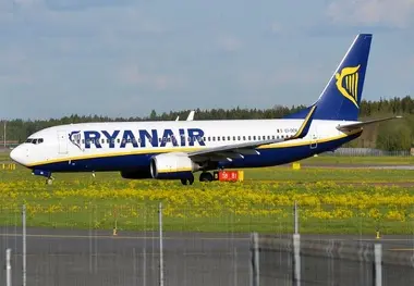 Ryanair B738 Overruns Runway On Landing At Bucharest