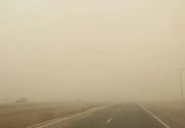 وزش باد دید افقی فرودگاه زاهدان را کاهش داد