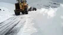  برف و باران تردد در جاده های کردستان را مختل کرده است