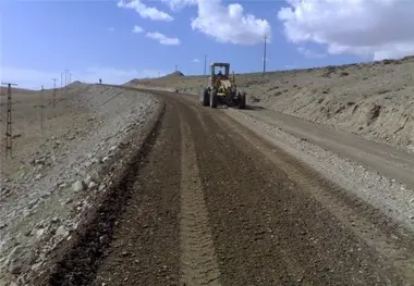 آغاز عملیات زیرسازی و احداث راه روستایی در حوزه بشرویه
