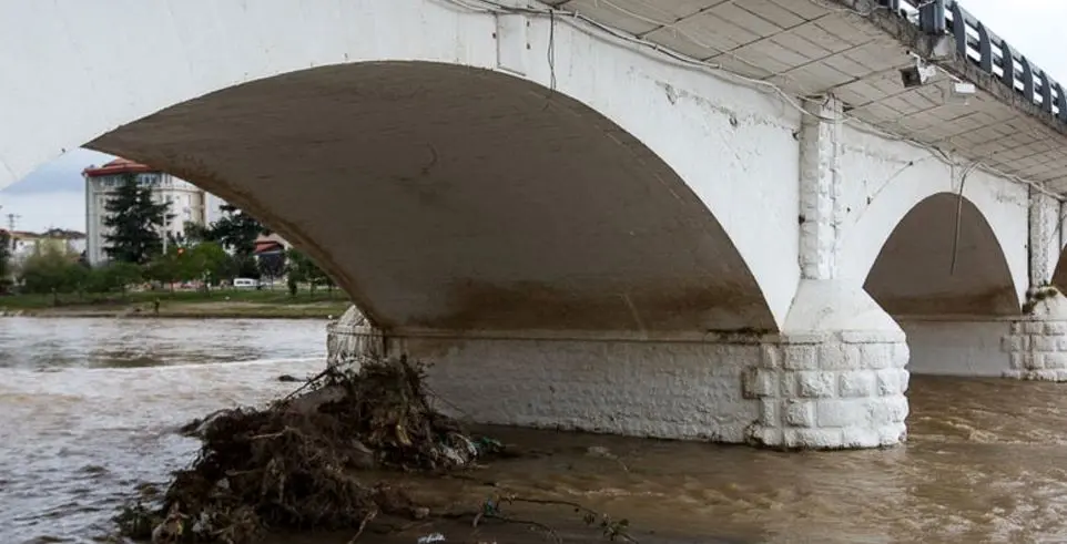 پل های تاریخی مقاوم در مقابل سیل