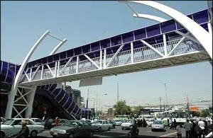 پل های عابر شهر تهران ایمن می شود
