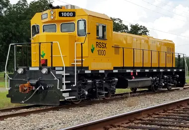 Tier 4 genset locomotive enters service