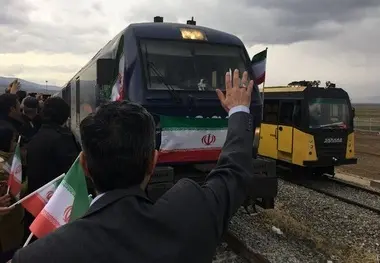 ایستگاه بابا کمال در راه آهن غرب کشور افتتاح شد 