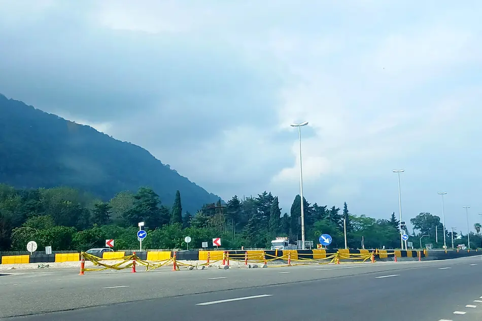 چالش دوربرگردان ها در مازندران / لزوم بازنگری در احداث سازه های ترافیکی
