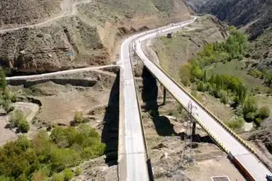 محور فیروزکوه به پایتخت دارای بیشترین تخلف جاده ای در استان تهران بوده است 