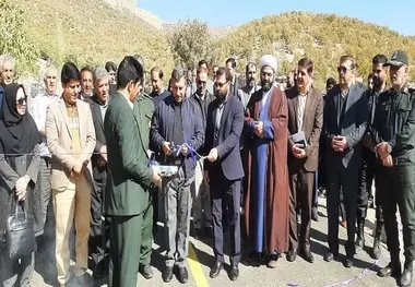 راه ارتباطی ۵ روستای دورود لرستان به بهره برداری رسید
