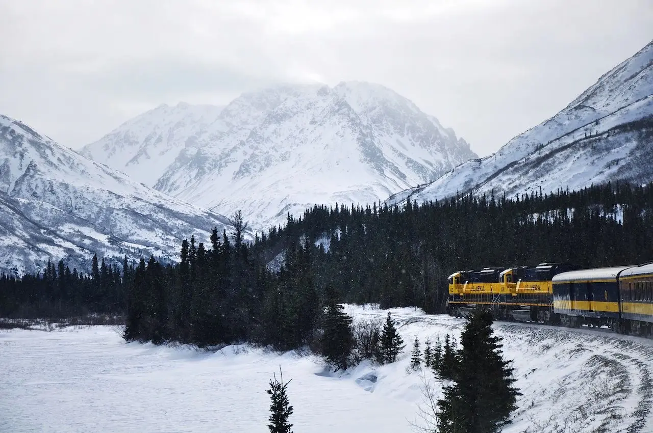 Alaska Railroad Aurora/ آمریکا