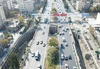 اجرای زیرگذر بزرگراه حقانی به چمران