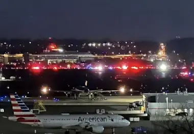 توقف پروازها در فرودگاه ریگان واشنگتن در پی تهدید بمب گذاری + فیلم