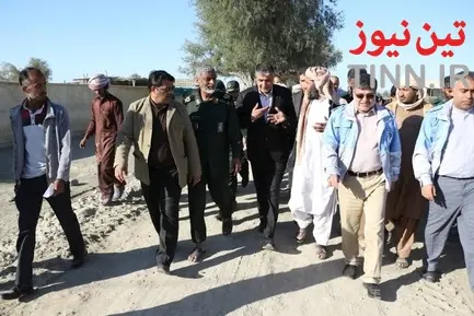 بازدید وزیر راه و شهرسازی از مناطق سیل‌زده شهرستان جاسک
